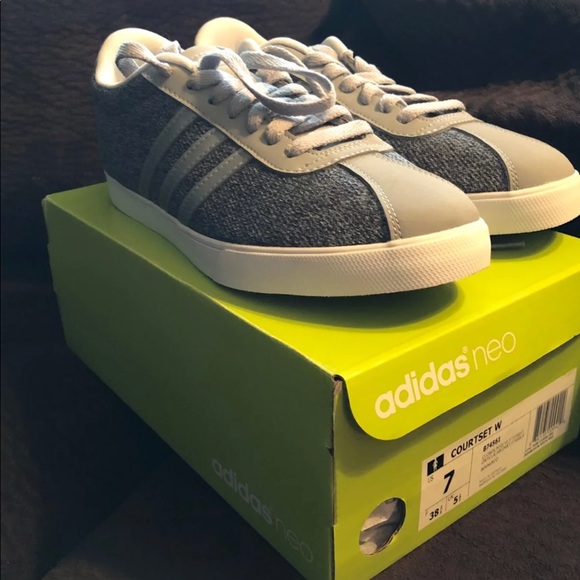 adidas Shoes - New In Box Adidas Courtset women’s shoes